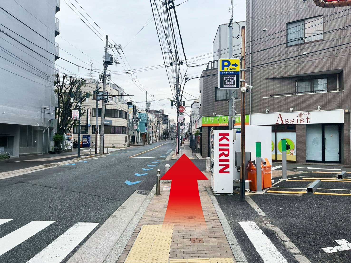 用賀駅北口からの道順。